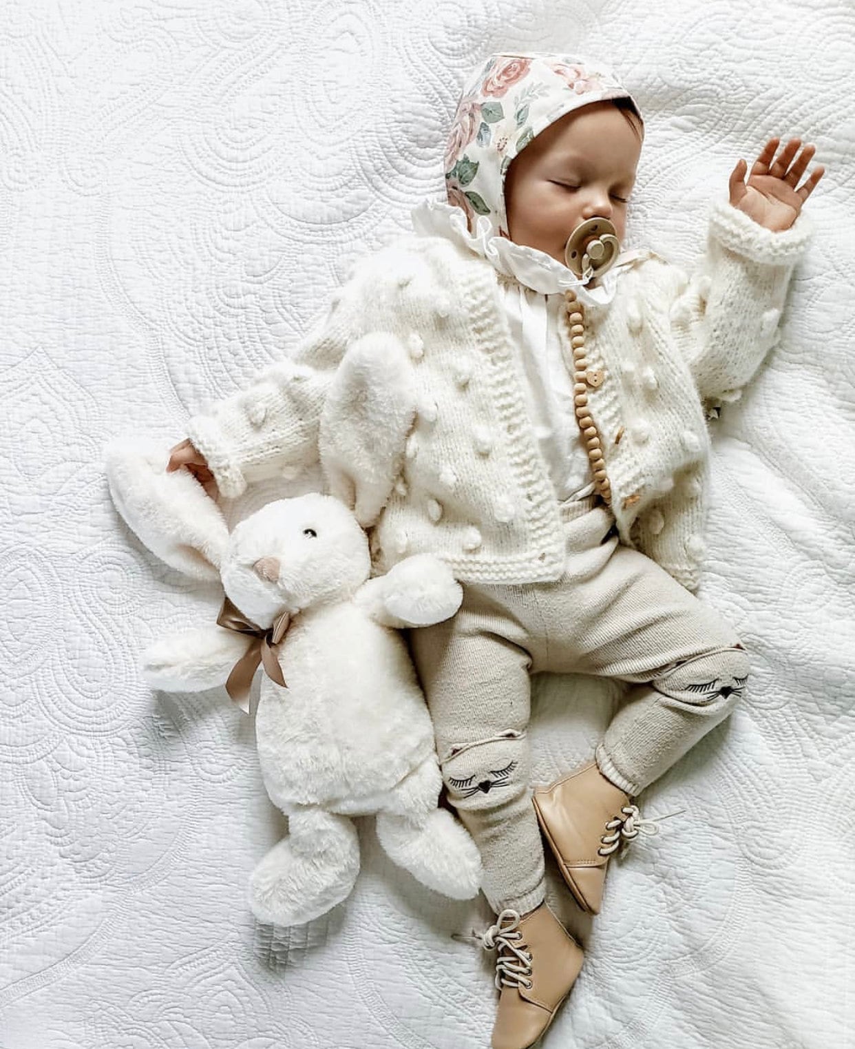 il_fullxfull.2162834750_ka8d Hand-Knitted Cream Alpaca Baby Cardigan – Popcorn Knit, Heart Buttons - Image 1