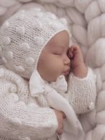 Knit Baby Alpaca Romper and Bonnet Set – Cream Photo Prop - Image 2