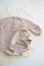 Hand Knitted Merino Baby Romper & Bonnet Set – Photo Prop Outfit - Image 2