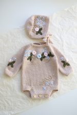 Hand Knitted Merino Baby Romper & Bonnet Set – Photo Prop Outfit - Image 5