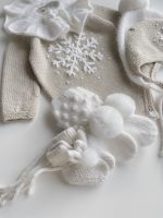 Long sleeve romper and bonnet with snowflake embroidery - Set of 2 - Photography props - Image 2