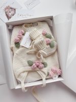 Baby girl romper bonnet and booties with roses - Set of 3 - Photo pros