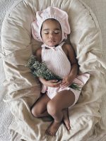 Cotton Popcorn Knit Baby Romper & Bonnet Set – Pale Pink Ruffle