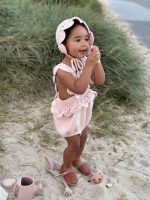 Merino Wool Baby Romper and Bonnet Set – Sleeveless Summer Outfit - Image 4