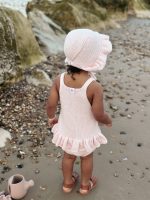 Cotton Popcorn Knit Baby Romper & Bonnet Set – Pale Pink Ruffle - Image 3