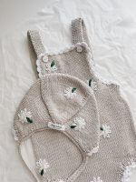 Baby girl romper and bonnet with flowers embroidery - Set of 2 - Photography props - Image 7