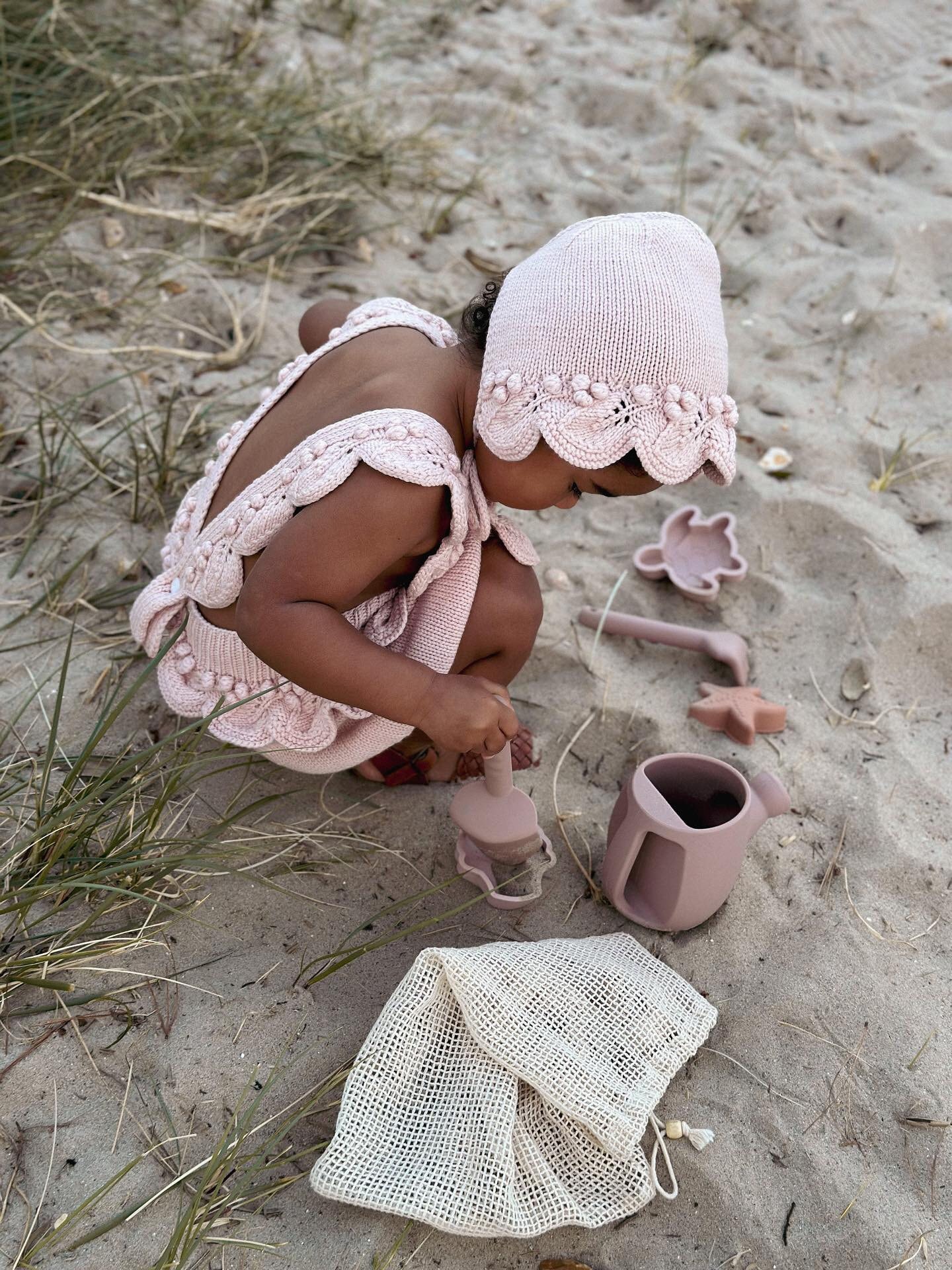 il_fullxfull.5024807123_ooqo Merino Wool Baby Romper and Bonnet Set – Sleeveless Summer Outfit - Image 1