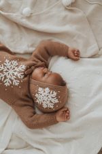 Merino Wool Baby Romper and Bonnet Set – Snowflake Outfit - Image 6