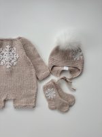 Knitted Merino Baby Romper, Bonnet, and Socks Set, Snowflake Outfit - Image 7