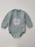 Hand Knit Merino Baby Romper and Bonnet Set – Snowflake Photo Prop - Image 7