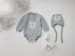 Hand Knit Merino Baby Romper and Bonnet Set – Snowflake Photo Prop - Image 8