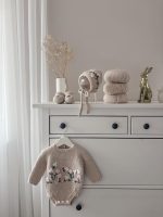 Newborn Girl Alpaca Romper Set – Beige Floral Bonnet & Booties - Image 9