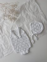 Cotton Baby Romper and Bonnet Set – Sleeveless Summer Outfit - Image 2