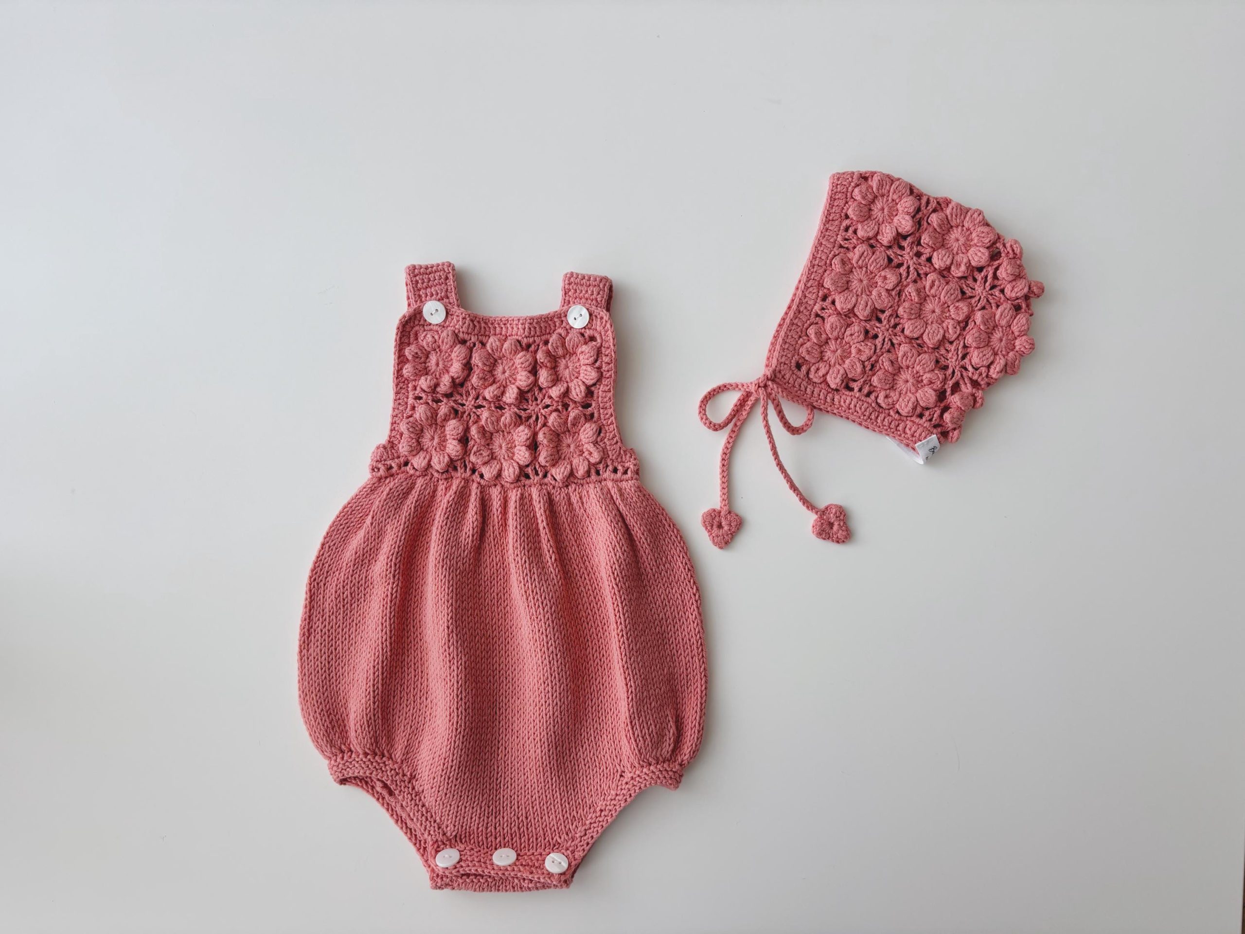 il_fullxfull.6913764972_mazj Crochet Baby Romper and Bonnet Set – Coral Cotton Outfit - Image 1