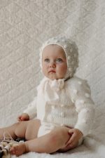Hand Knitted Baby Alpaca Romper and Bonnet Set – Cream Popcorn Knit