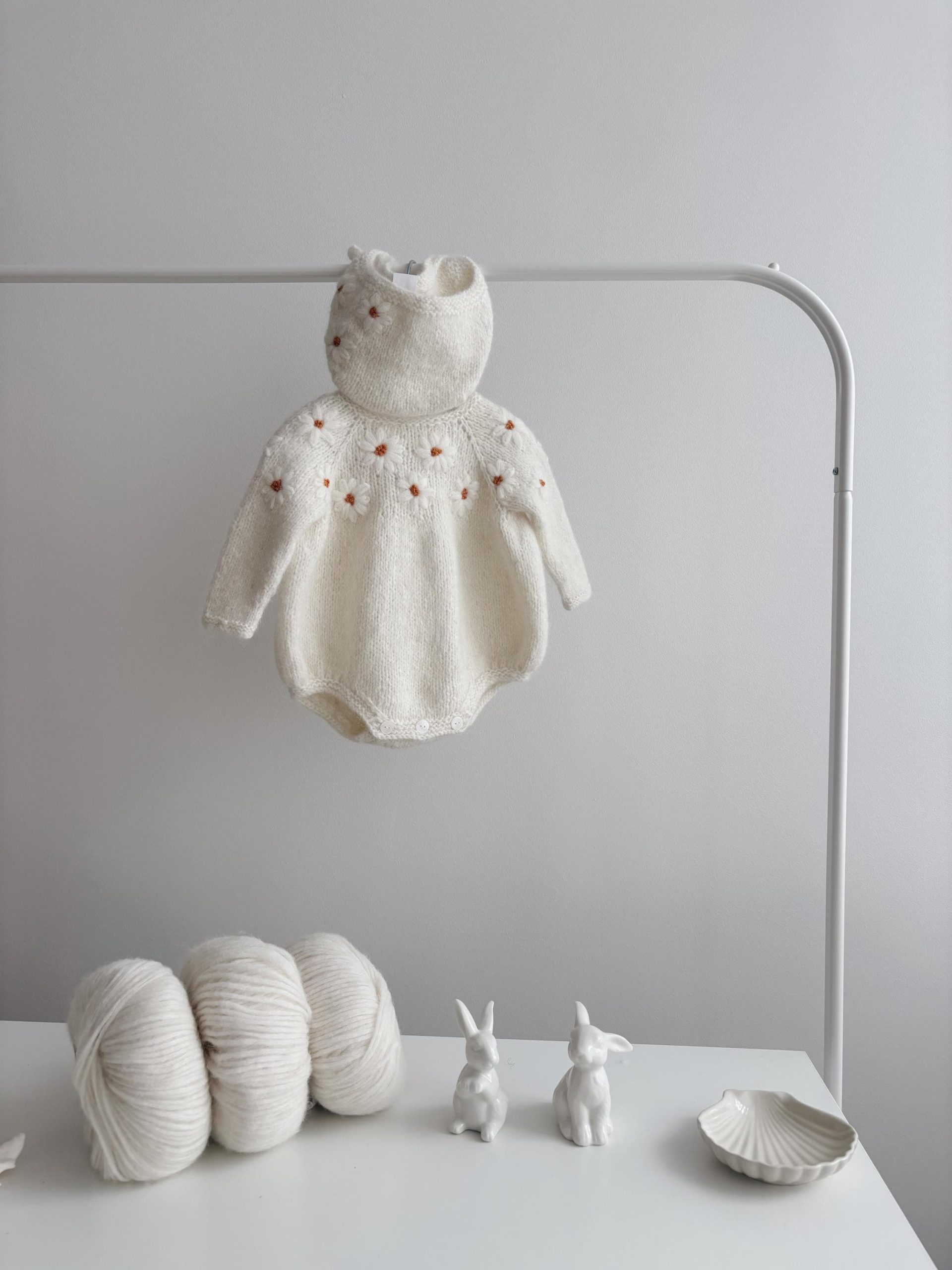il_fullxfull.7011506538_2xbw Alpaca Baby Romper and Bonnet Set – Floral Embroidery, Photo Prop - Image 1