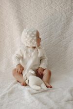 Hand Knitted Baby Alpaca Romper and Bonnet Set – Cream Popcorn Knit - Image 8