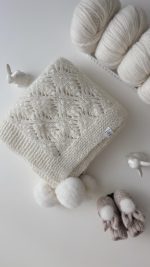 Hand Knit Cream Alpaca Baby Blanket – Genuine Fur Pom Poms - Image 8