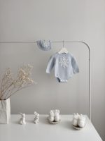 Merino Baby Romper and Bonnet Set – Snowflake Embroidery, 0-3 Months - Image 7