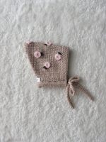 Embroidered Merino Baby Bonnet – Newborn Photography Prop - Image 3