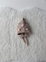 Embroidered Merino Baby Bonnet – Newborn Photography Prop - Image 5