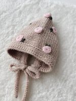 Embroidered Merino Baby Bonnet – Newborn Photography Prop - Image 6